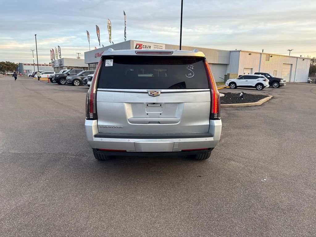Used 2019 Cadillac Escalade 4WD image 7