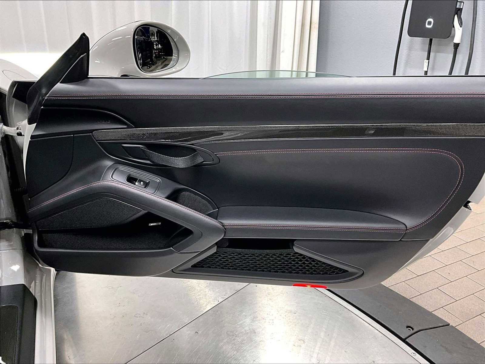 Used 2019 Porsche 911 Speedster image 27