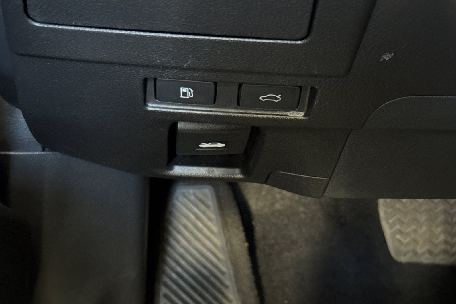 Used 2024 Lexus ES 350 w/ Accessory Package (Z1) FWD image 35