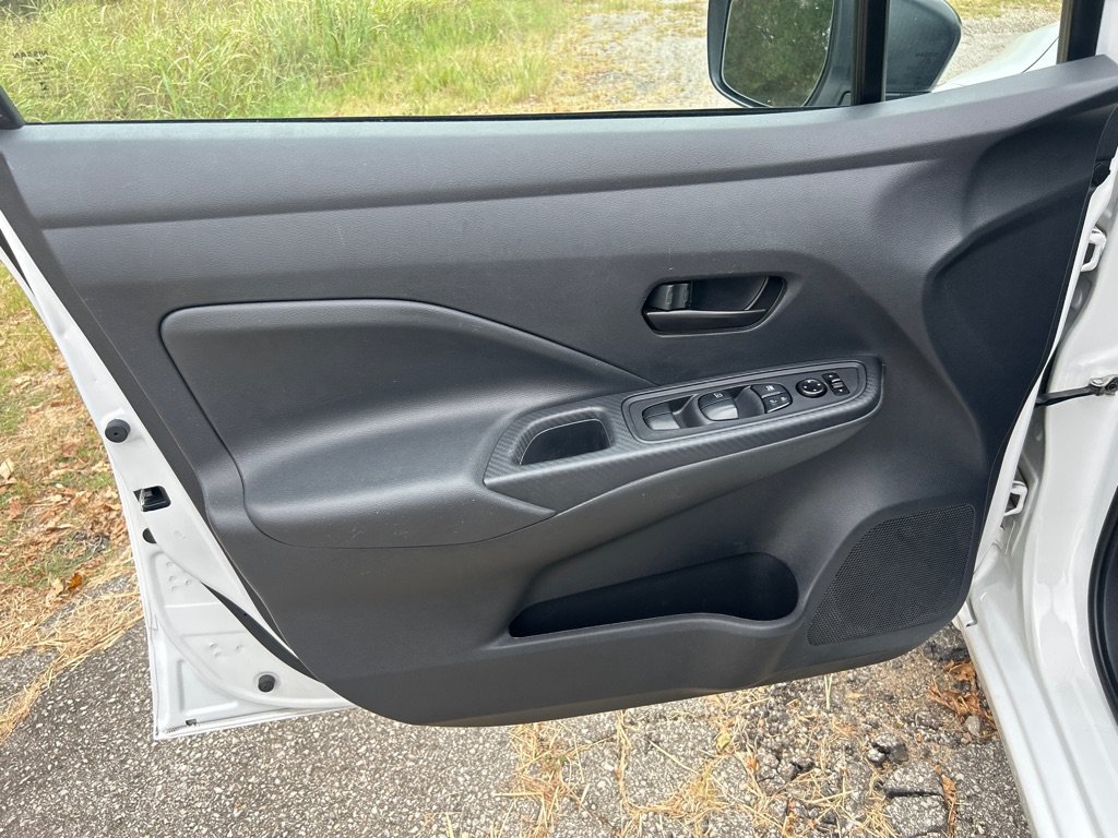 Used 2024 Nissan Versa S w/ Trunk Package FWD image 7