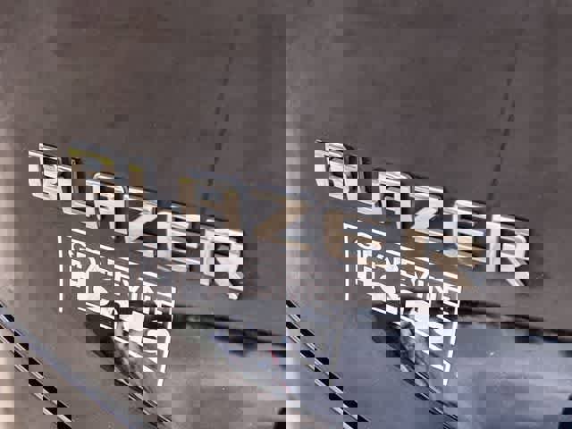 Used 2020 Chevrolet Blazer LT image 8