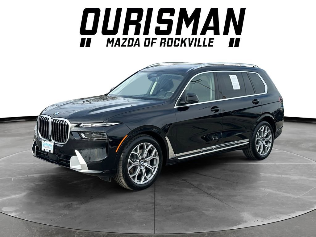 Used 2025 BMW X7 xDrive40i image 2