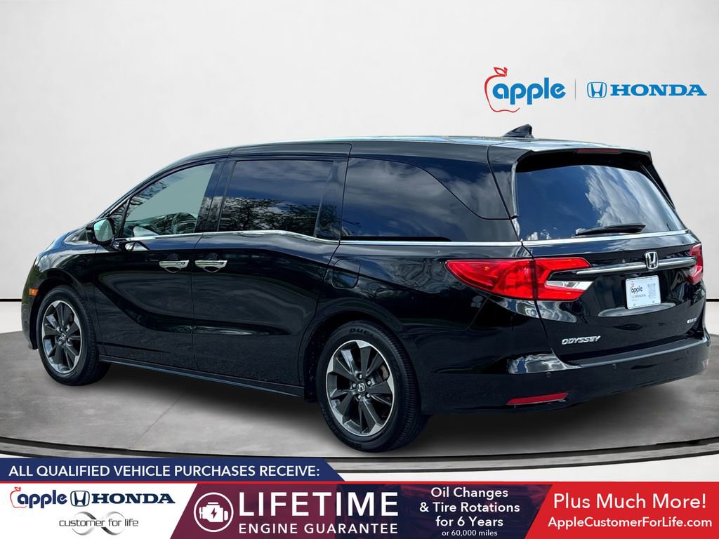 Used 2023 Honda Odyssey Elite image 4