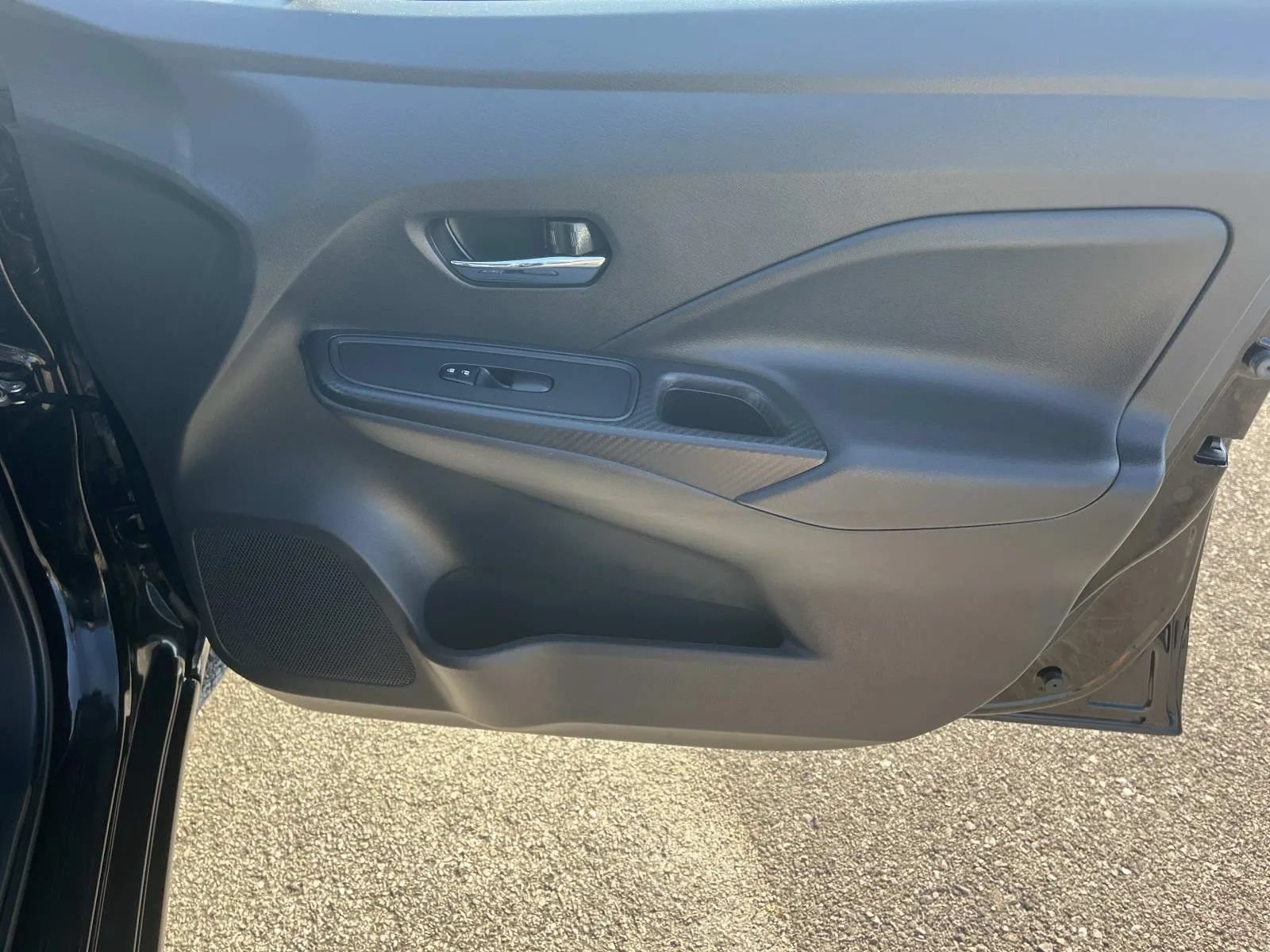 Used 2023 Nissan Versa SV FWD image 21