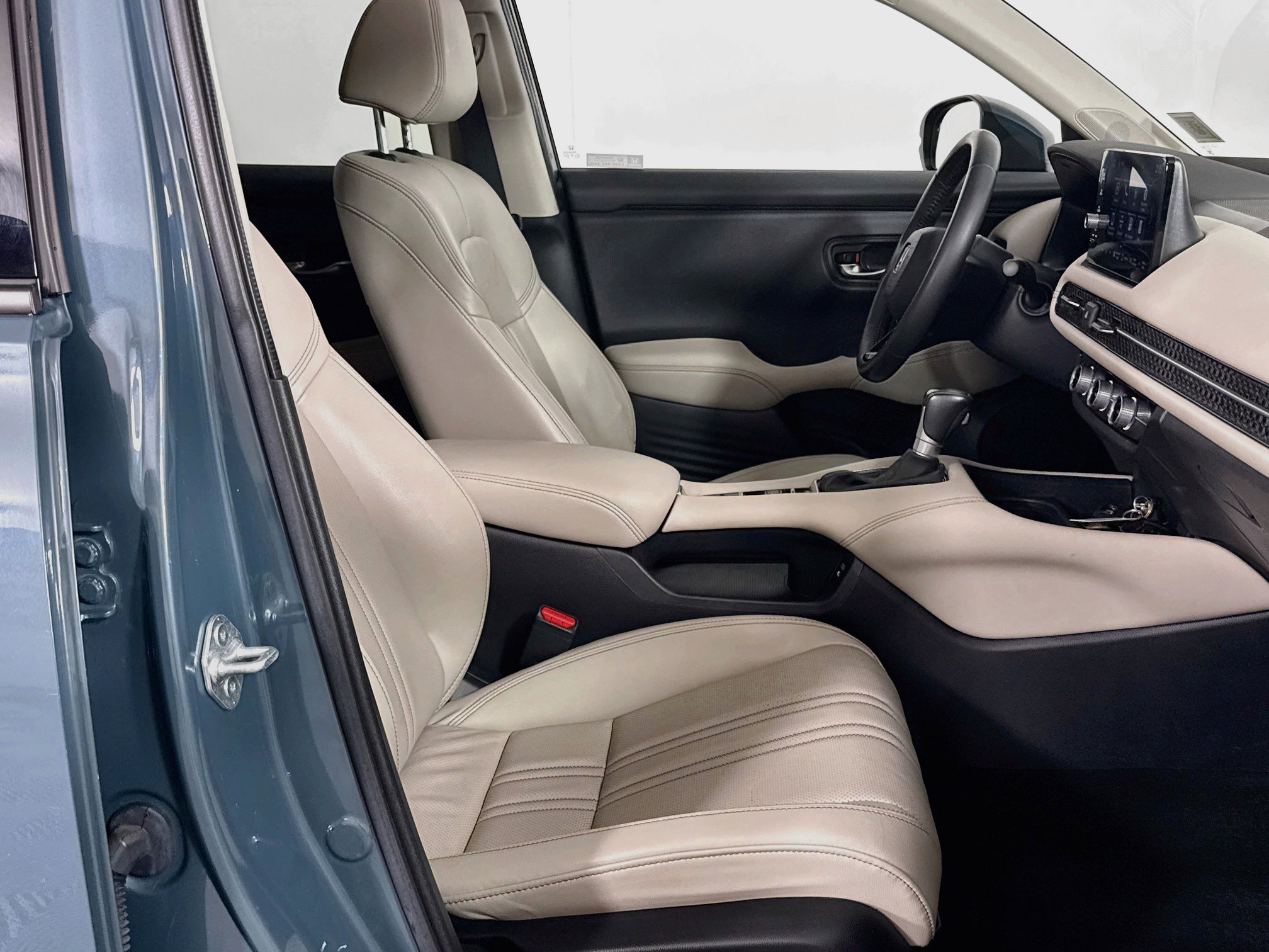 Used 2024 Honda HR-V EX-L image 13