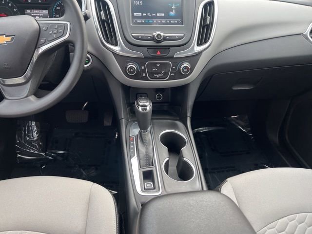 Used 2018 Chevrolet Equinox LS image 17