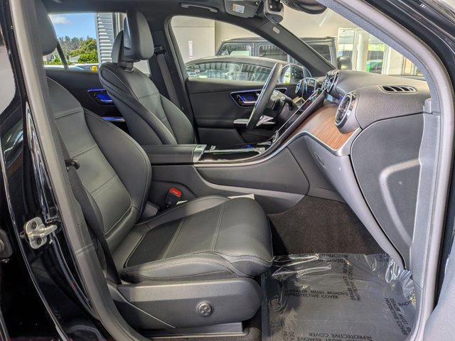 Used 2026 Mercedes-Benz GLC 300 4MATIC image 21