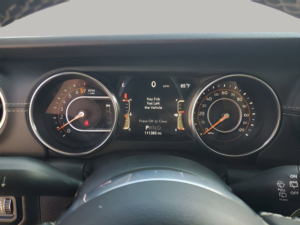 Used 2019 Jeep Wrangler Unlimited Sahara image 36
