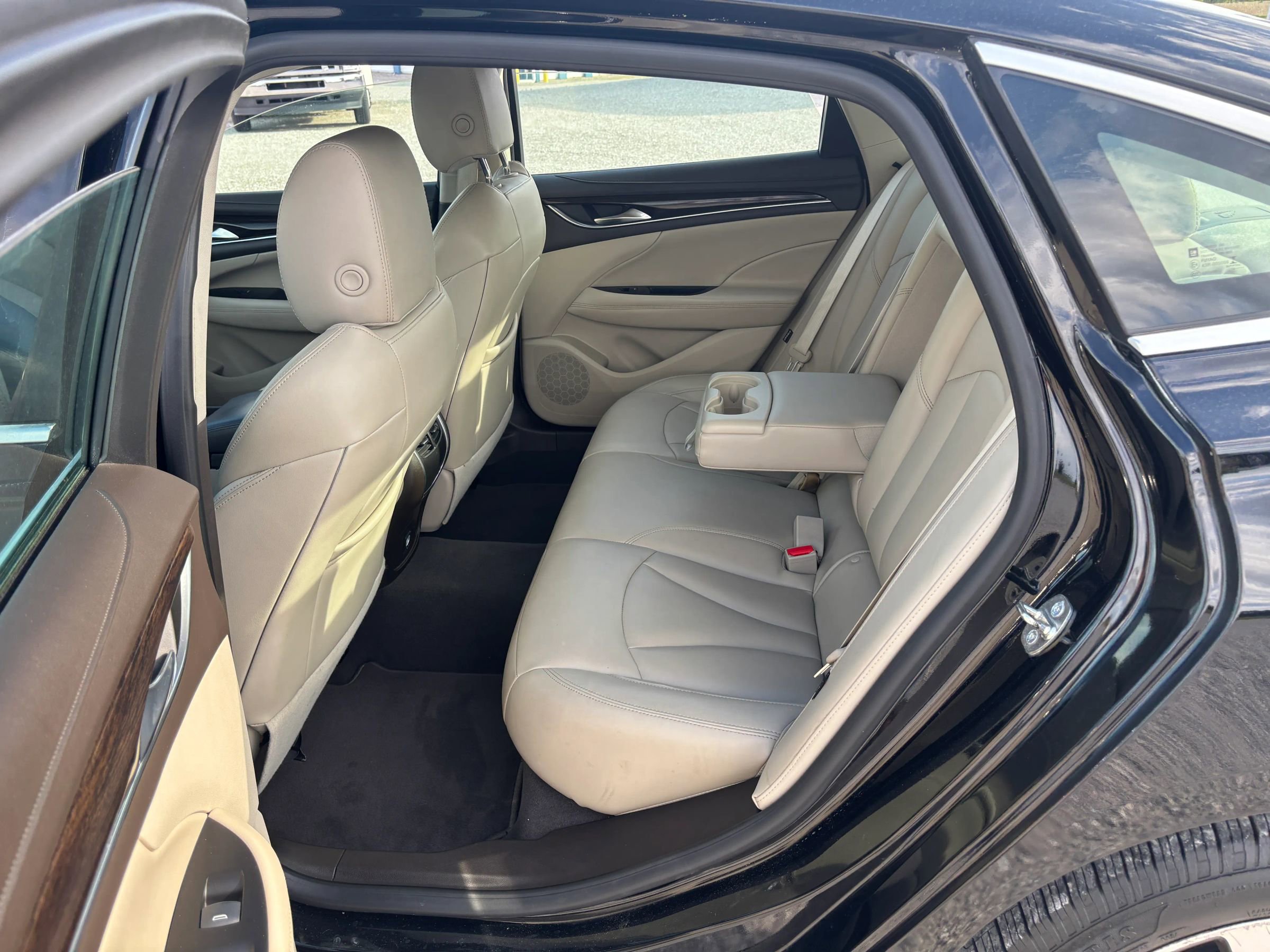 Used 2017 Buick LaCrosse Preferred FWD image 16