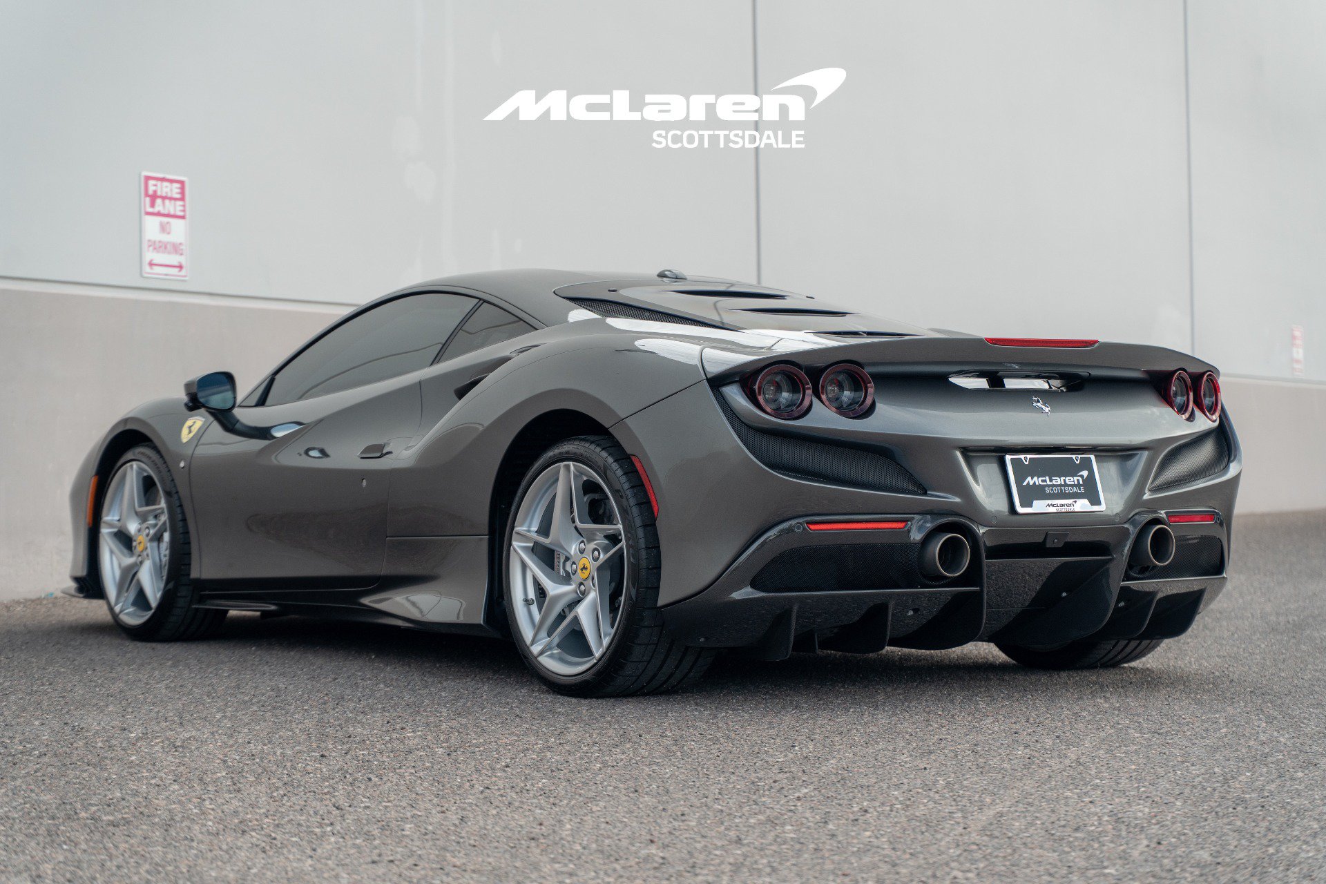 Used 2020 Ferrari F8 Tributo RWD image 5
