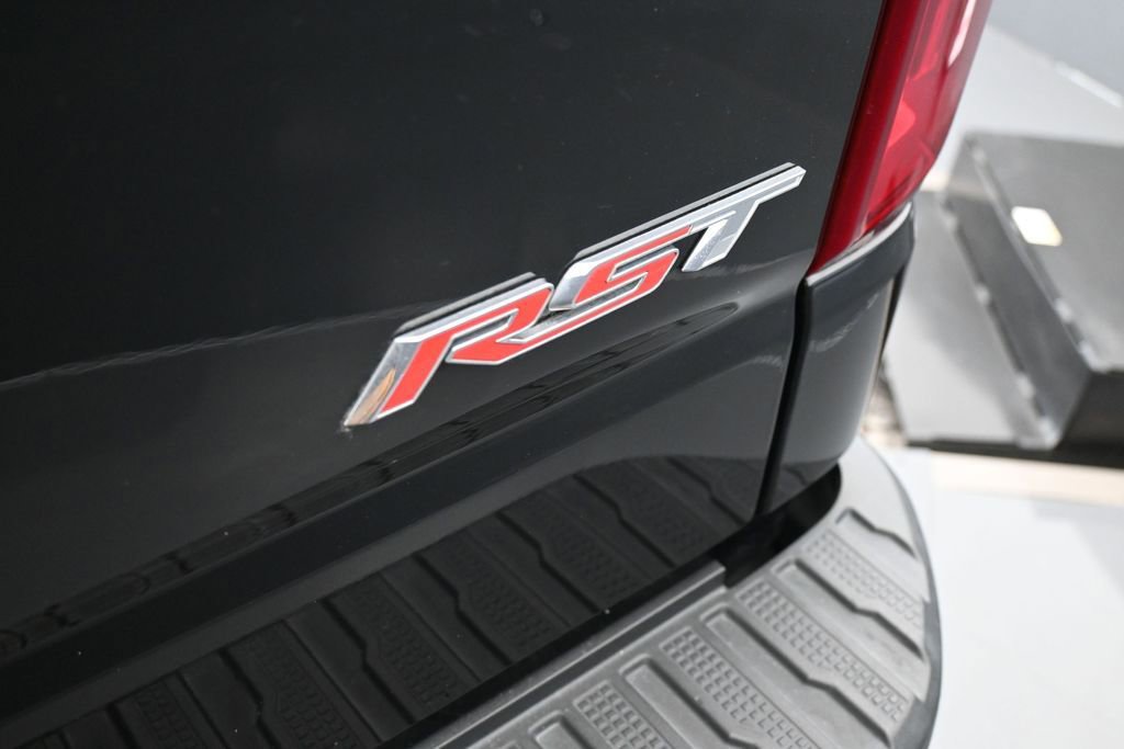 Used 2021 Chevrolet Silverado 1500 RST RWD image 45