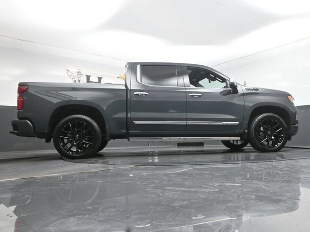 Certified 2026 Chevrolet Silverado 1500 High Country AWD/4WD image 59