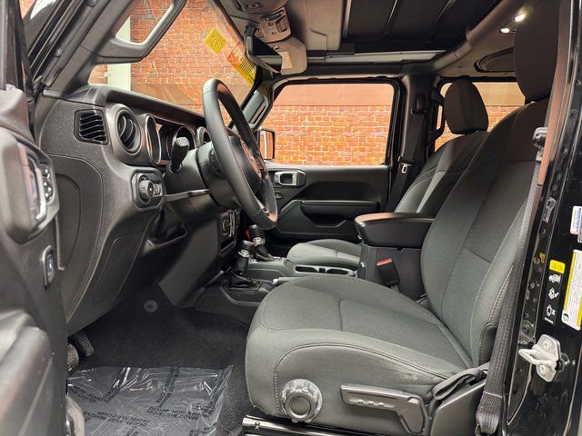 Used 2021 Jeep Wrangler Unlimited Willys image 26