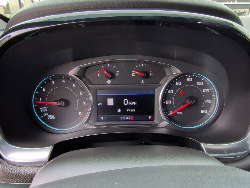 Used 2022 Chevrolet Traverse RS image 19