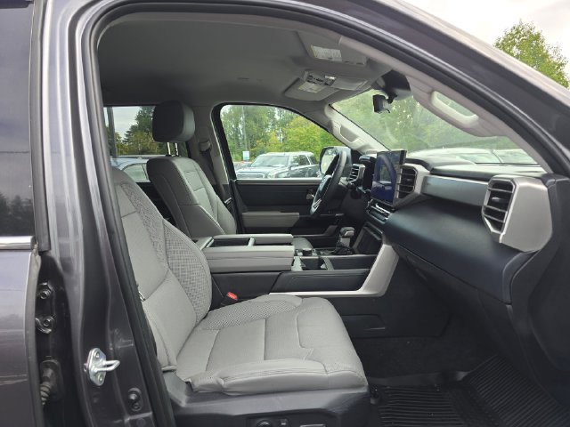 Used 2022 Toyota Tundra Limited AWD/4WD image 10
