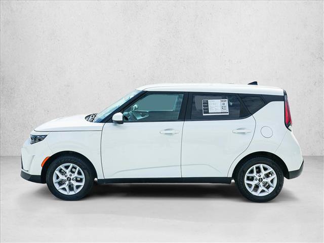 Used 2024 Kia Soul LX w/ Option Group 015 FWD image 8