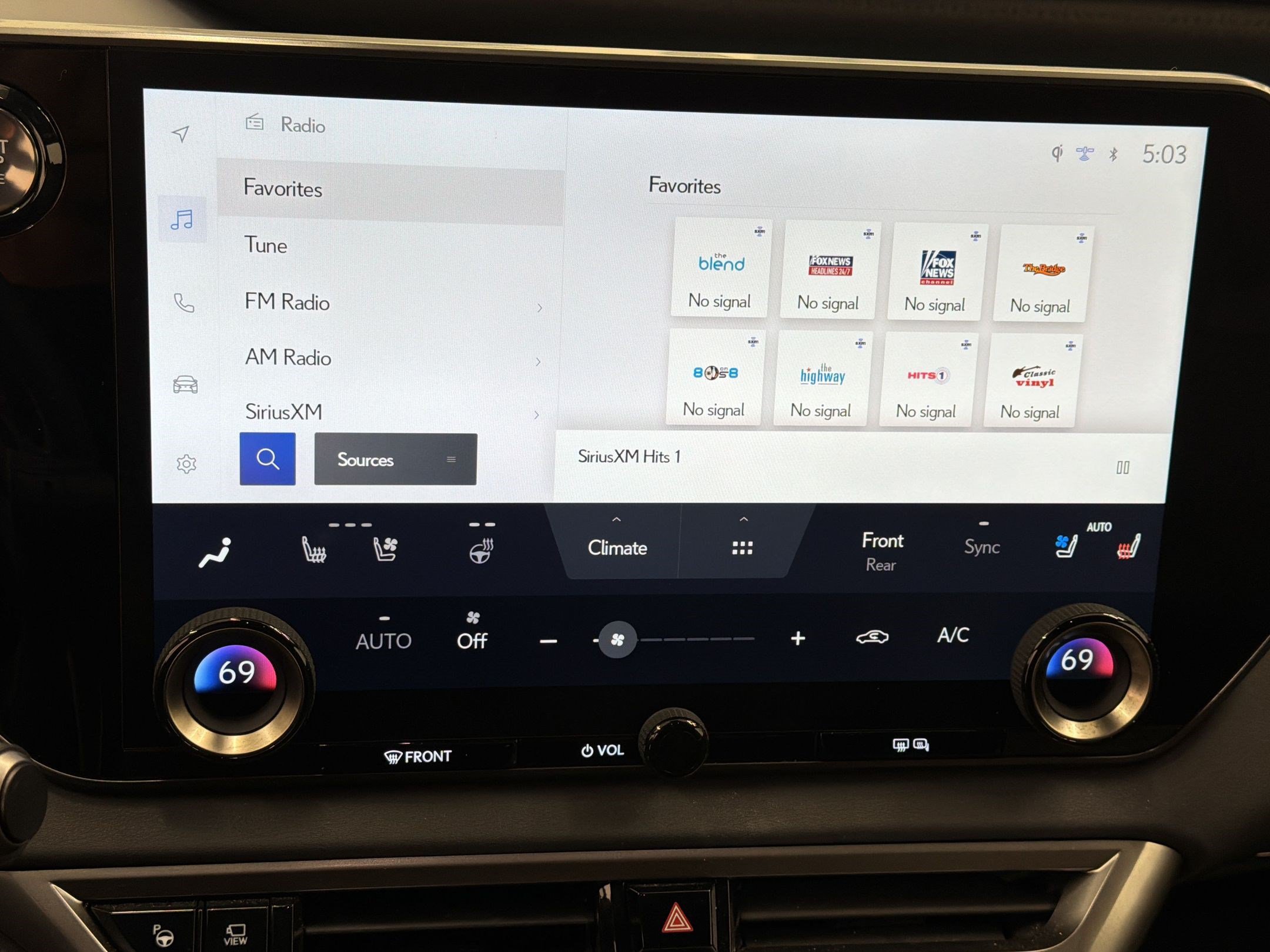 Used 2023 Lexus RX 350 AWD w/ Cold Area Package image 22