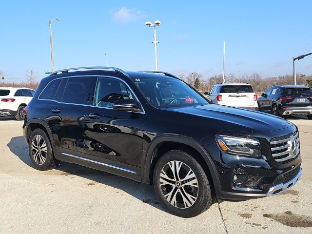 Certified 2025 Mercedes-Benz GLB 250 4MATIC image 2