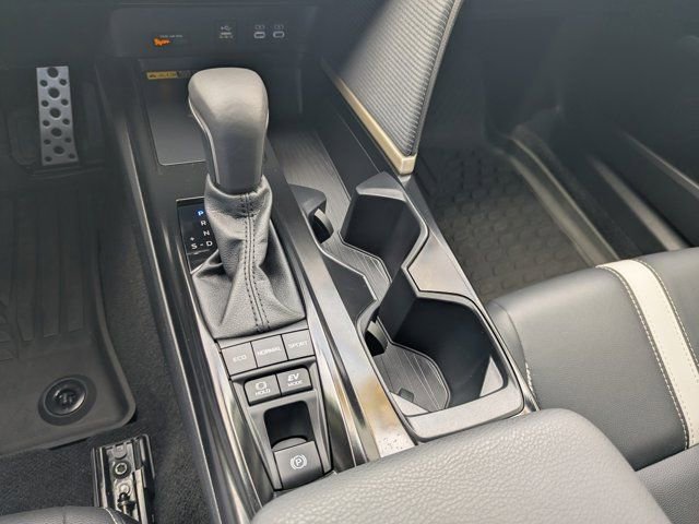 Used 2026 Toyota Camry SE w/ Convenience Package FWD image 26