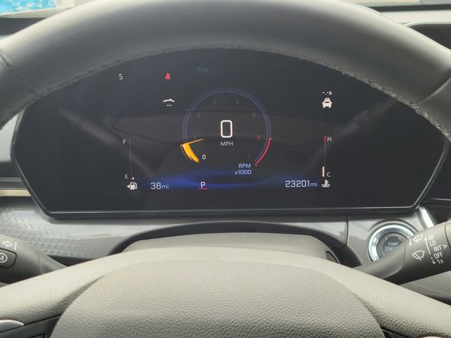 Used 2024 Chevrolet Trax ACTIV w/ Driver Confidence Package image 12