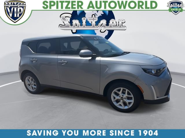 Certified 2023 Kia Soul LX w/ LX Technology Package FWD image 10