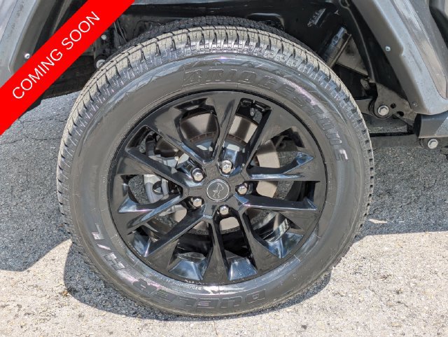 Certified 2024 Jeep Gladiator Sport AWD/4WD image 8