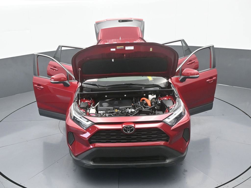 Used 2025 Toyota RAV4 XLE image 74