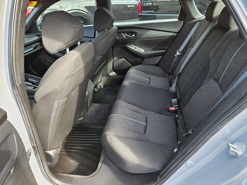 Used 2023 Honda Accord Sport image 12