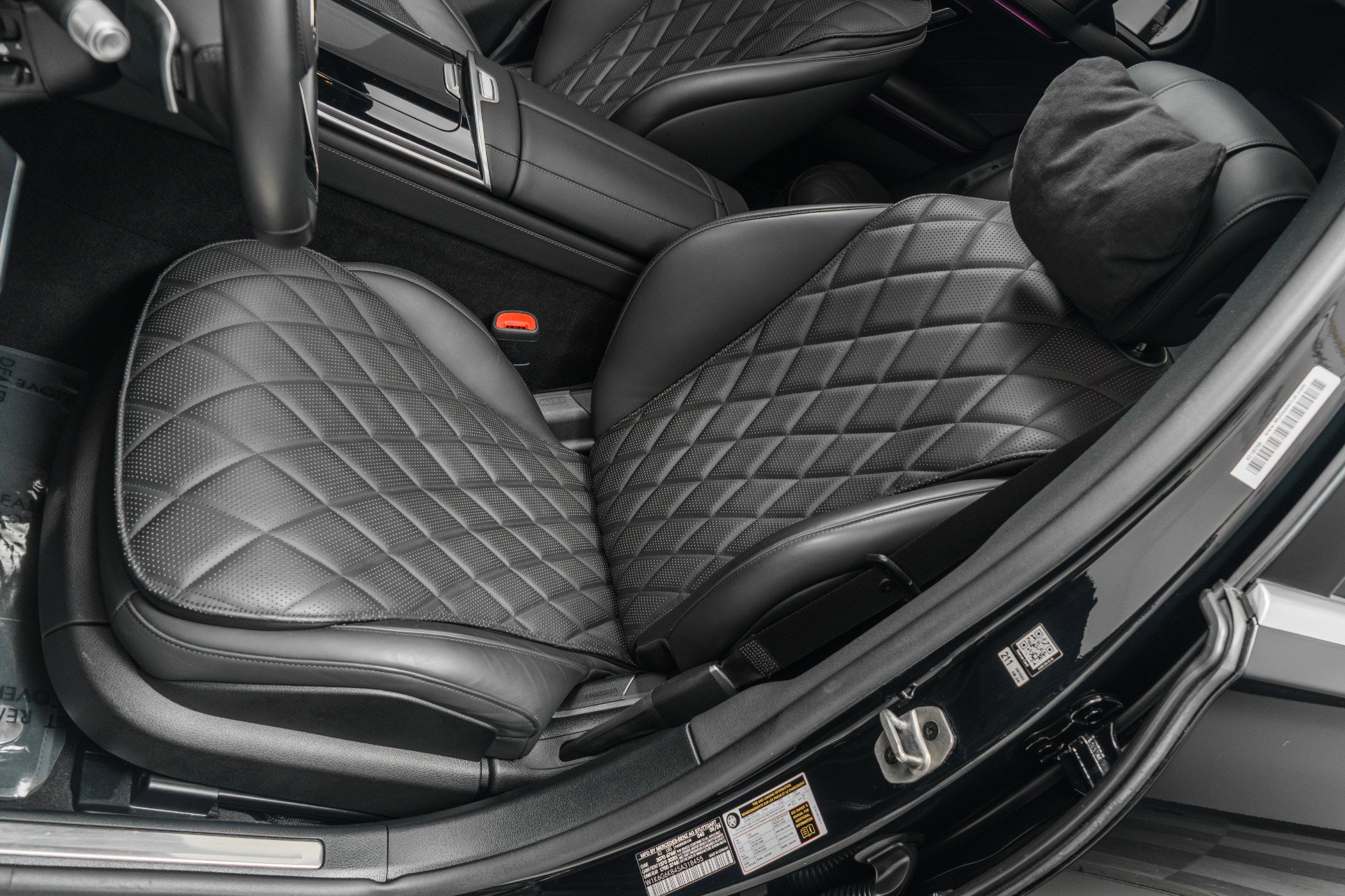 Used 2025 Mercedes-Benz S 580e 4MATIC Sedan image 24