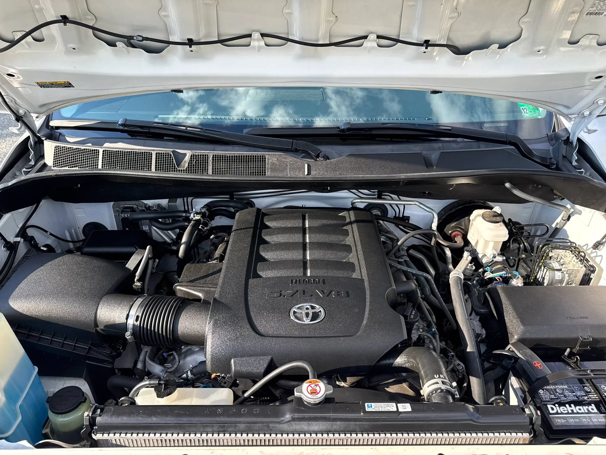 Used 2021 Toyota Sequoia TRD Pro AWD/4WD image 33