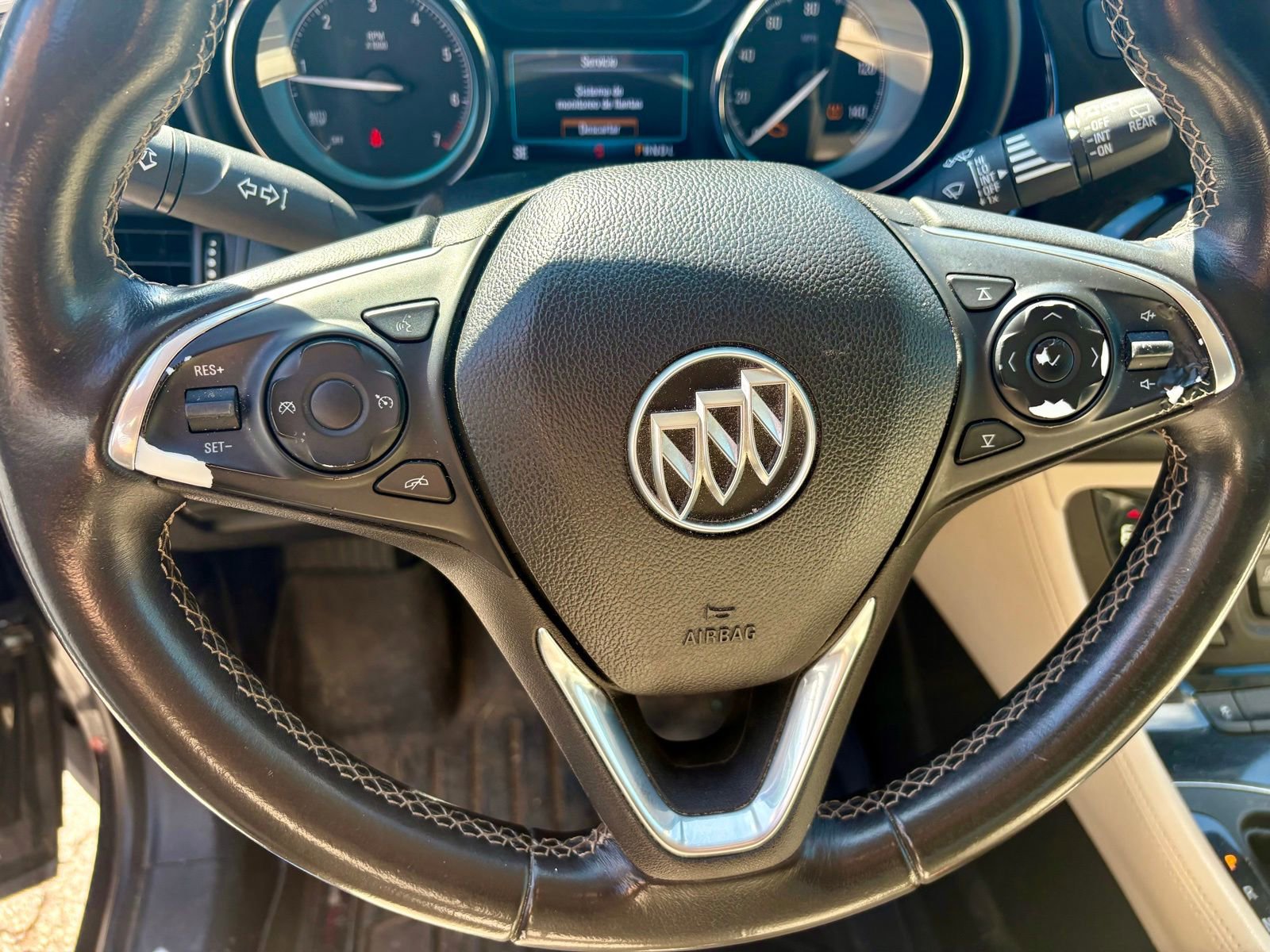 Used 2017 Buick Envision Preferred FWD image 13