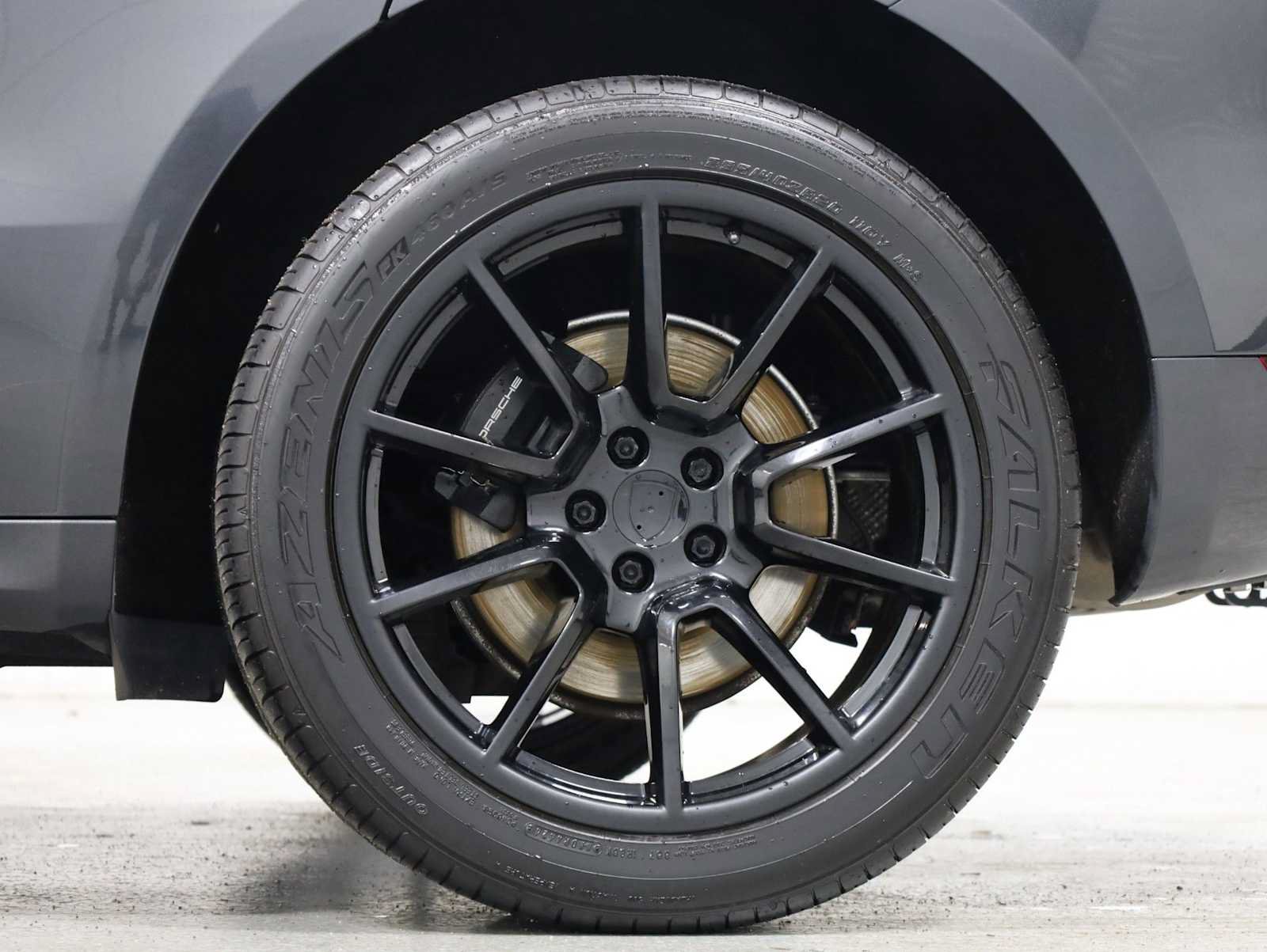 Used 2020 Porsche Macan AWD/4WD image 39