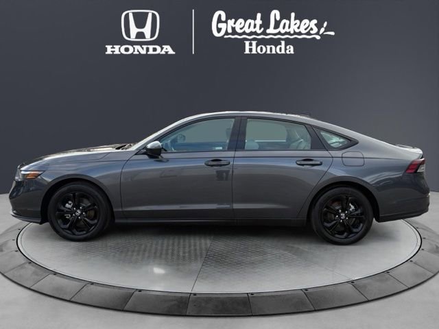 Used 2025 Honda Accord SE image 5