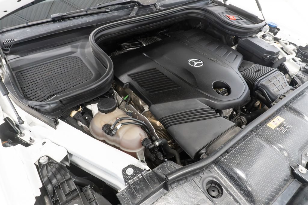 Used 2020 Mercedes-Benz GLE 450 4MATIC image 30