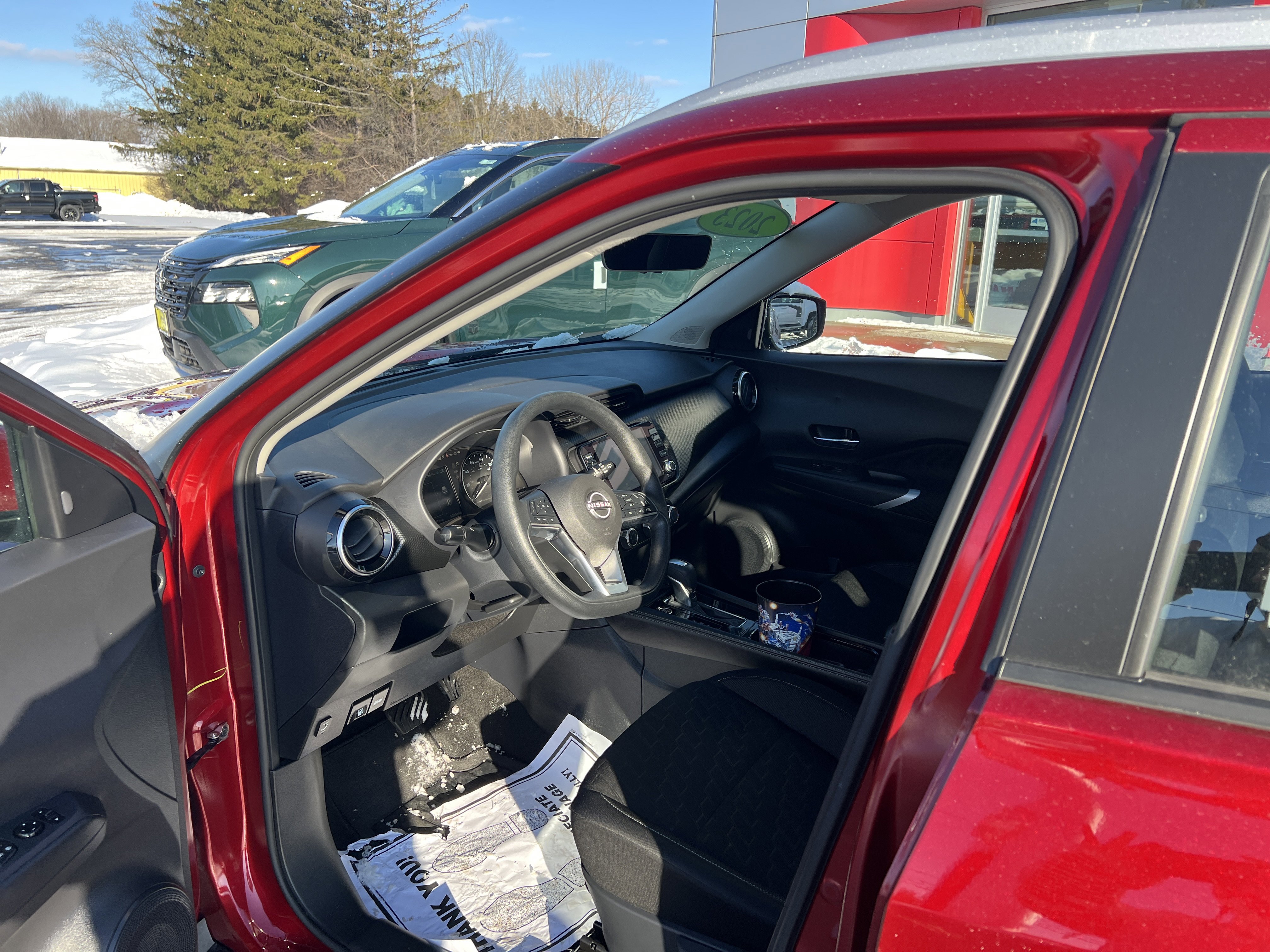 Used 2023 Nissan Kicks SV w/ Interior Electronics Package image 3