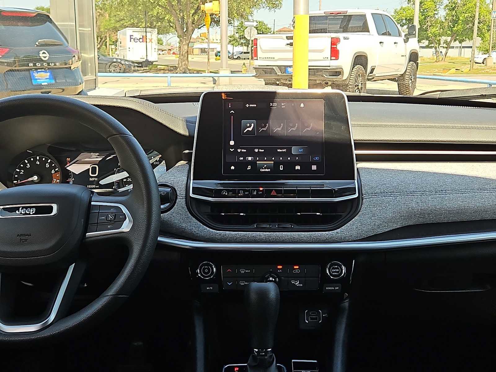 Used 2025 Jeep Compass Sport AWD/4WD image 14