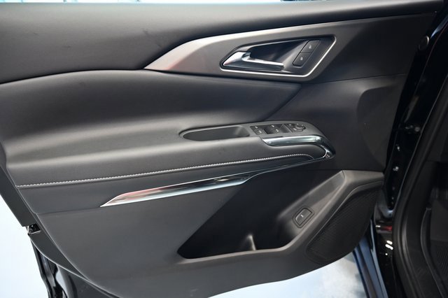 New 2026 Chevrolet Traverse LT w/ Driver Confidence Package image 23