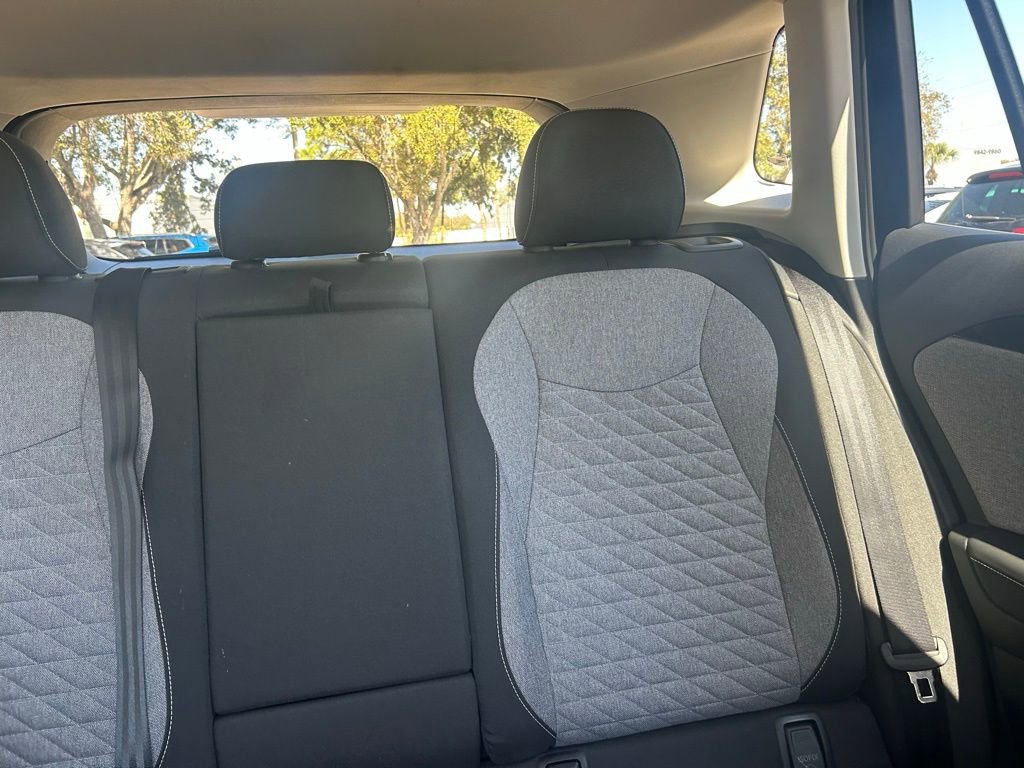 Used 2025 Volkswagen Tiguan S image 14