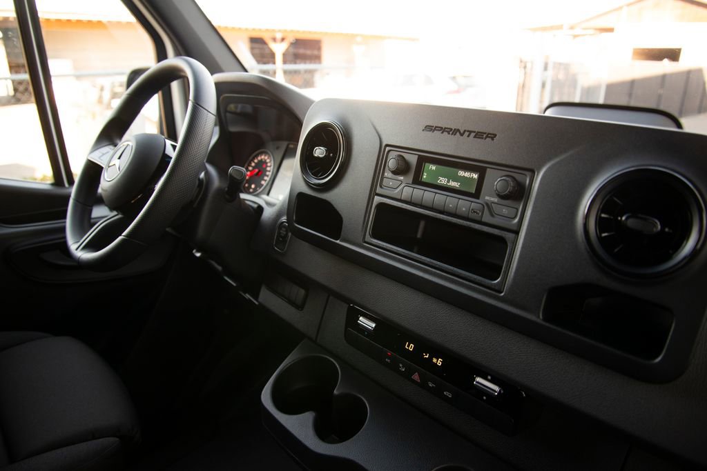 New 2026 Mercedes-Benz Sprinter 2500 image 15