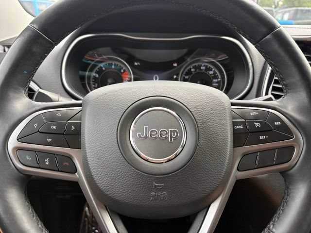 Used 2019 Jeep Cherokee Limited FWD image 14
