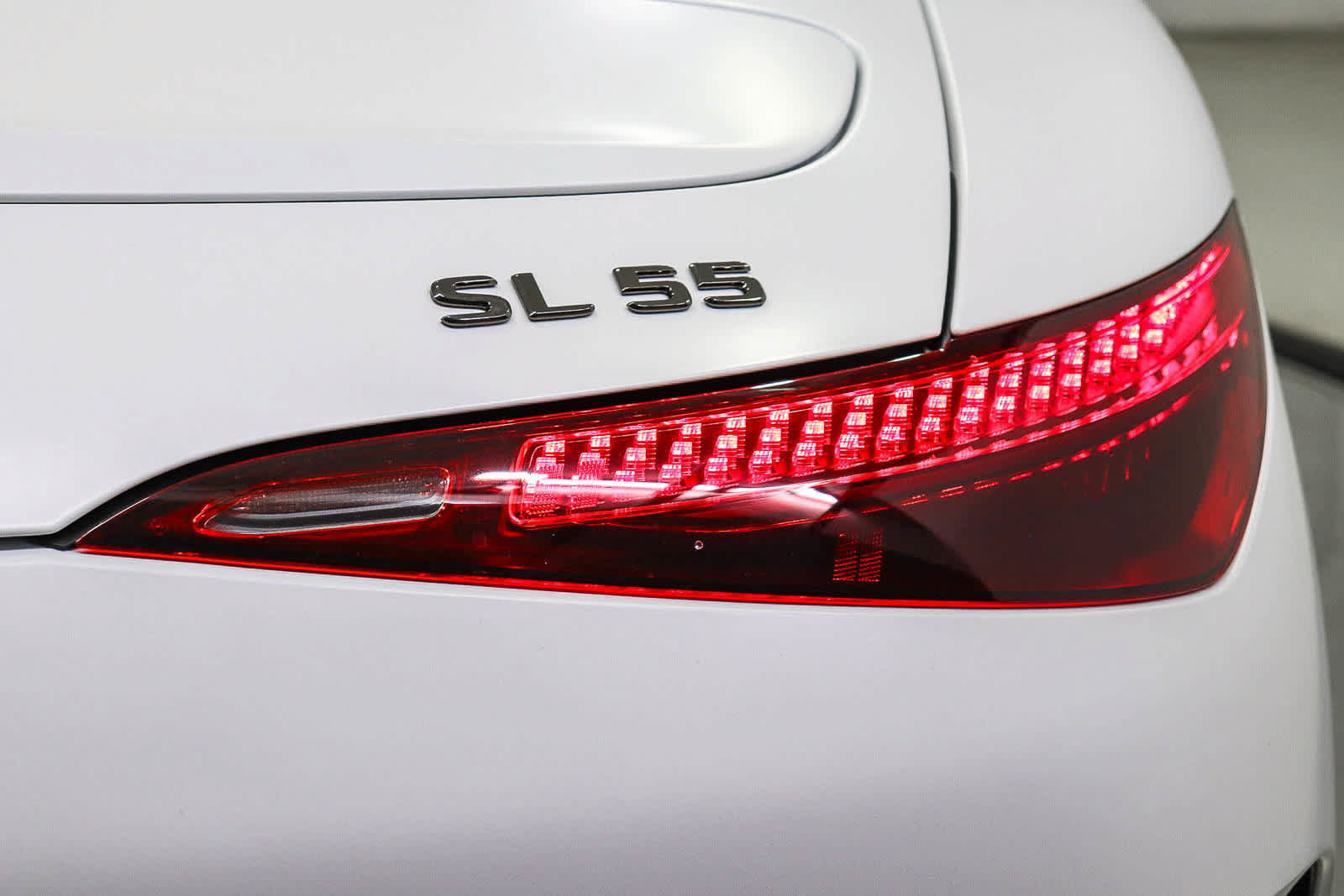 New 2027 Mercedes-Benz SL 55 AMG 4MATIC image 20