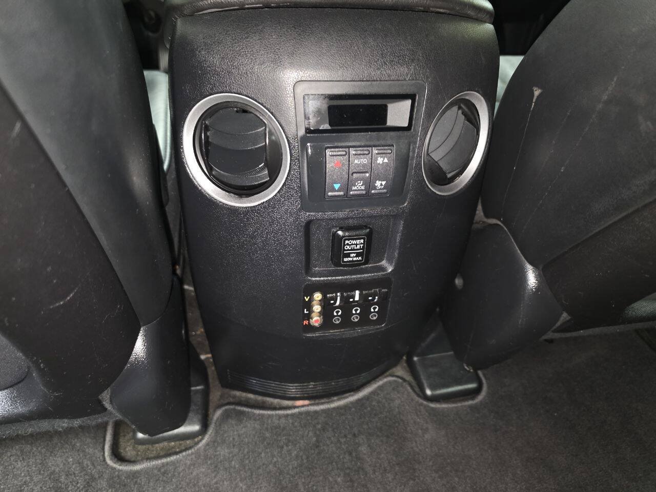Used 2011 Honda Pilot EX-L image 20