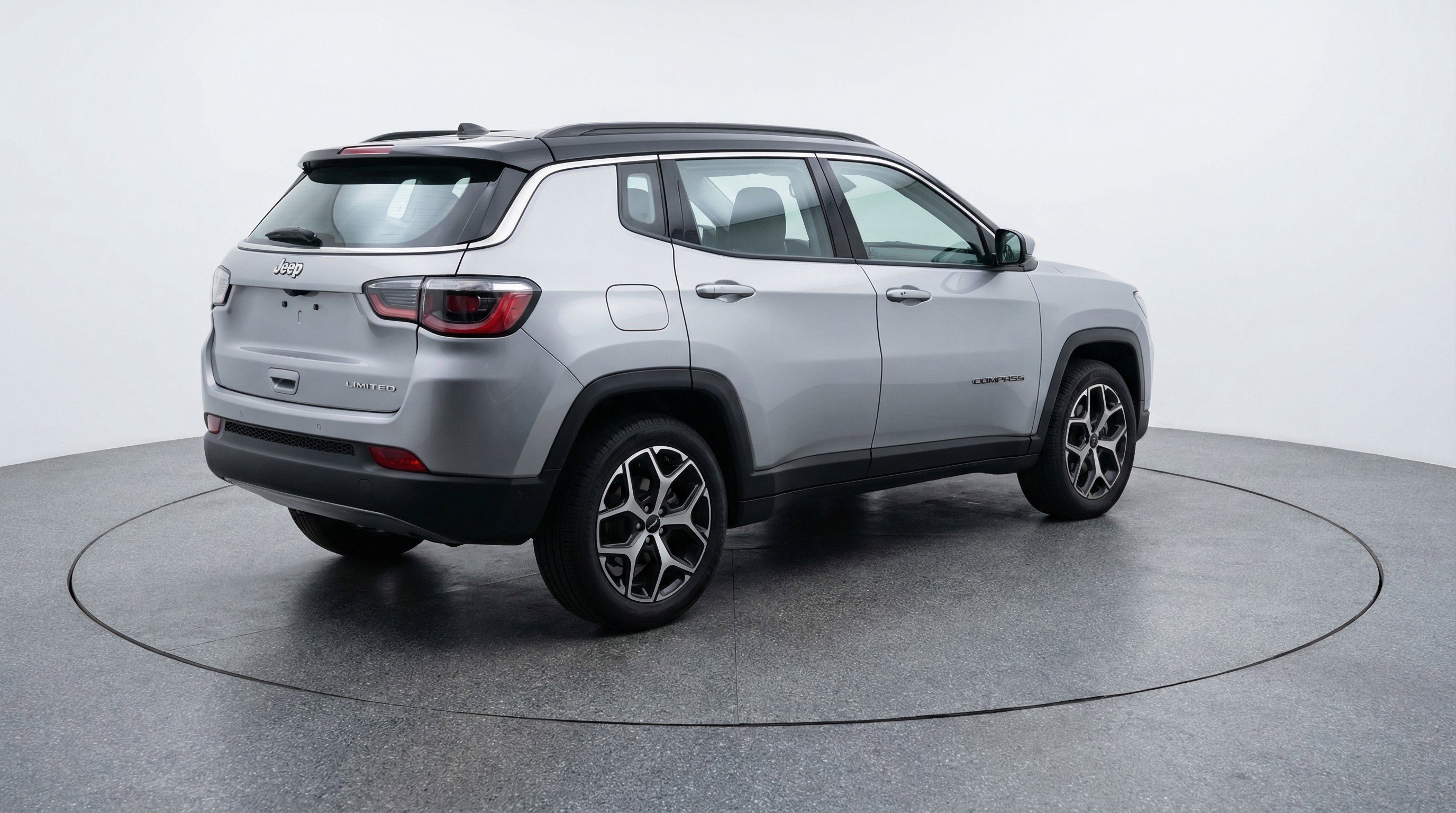 Used 2025 Jeep Compass Limited AWD/4WD image 9