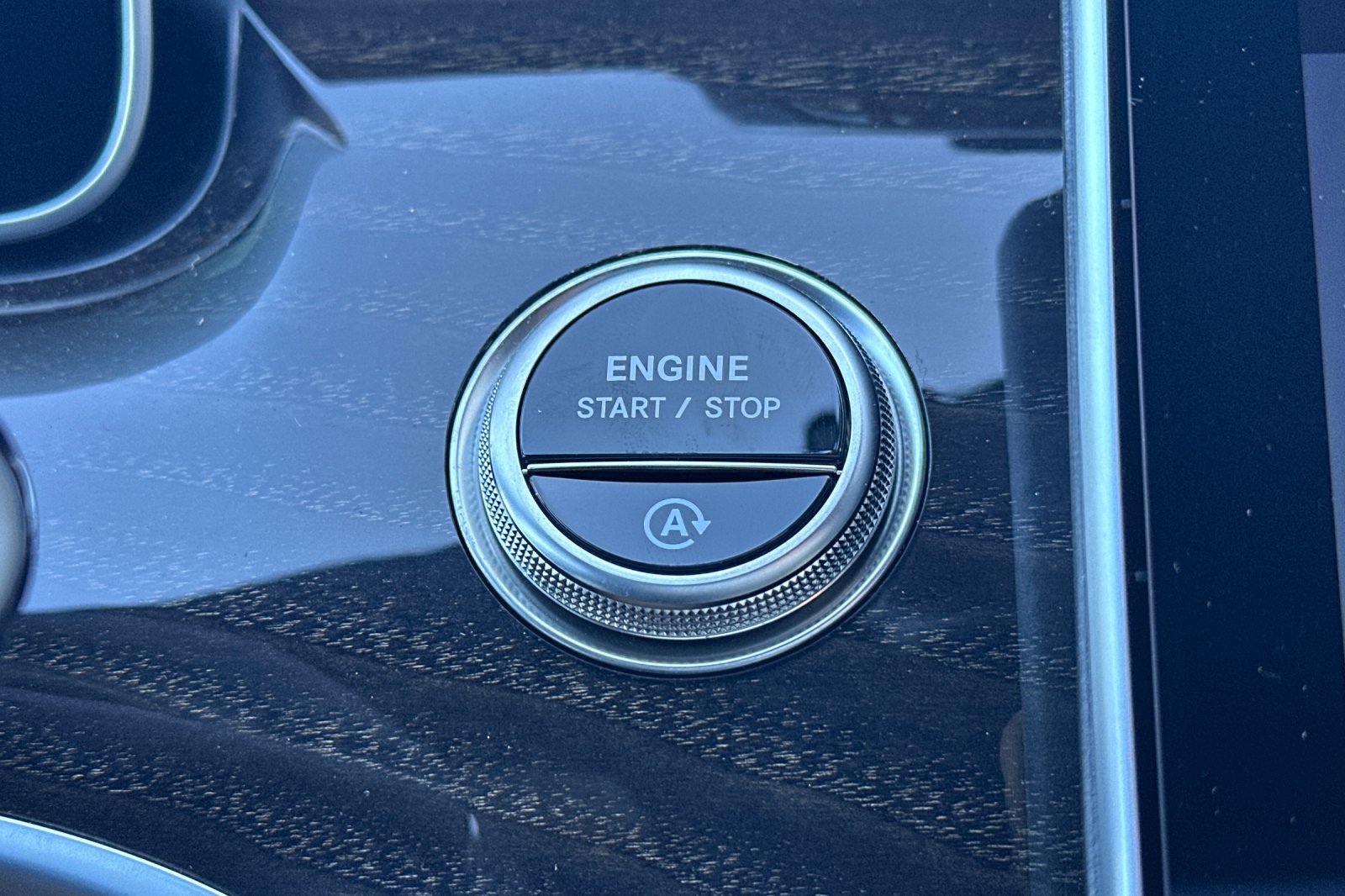 New 2026 Mercedes-Benz C 300 4MATIC Sedan image 21