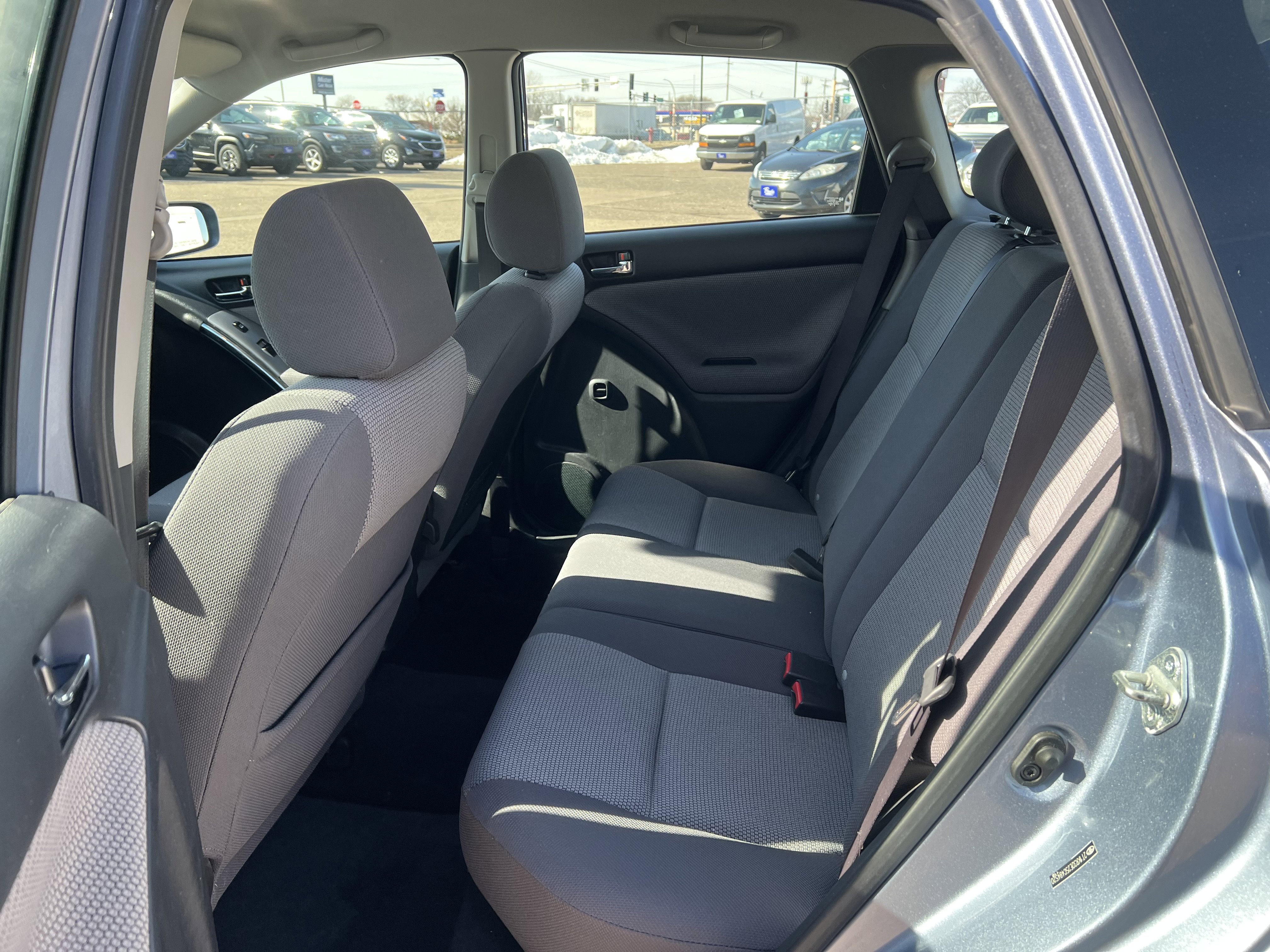 Used 2005 Toyota Matrix XR image 12