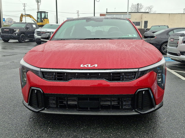 Used 2025 Kia K4 GT-Line w/ GT-Line Sunroof Package video 2