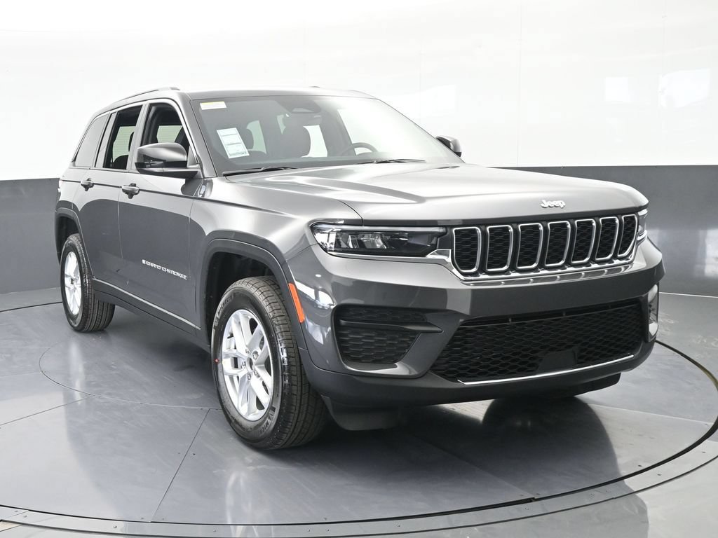 New 2026 Jeep Grand Cherokee Laredo X AWD/4WD image 9