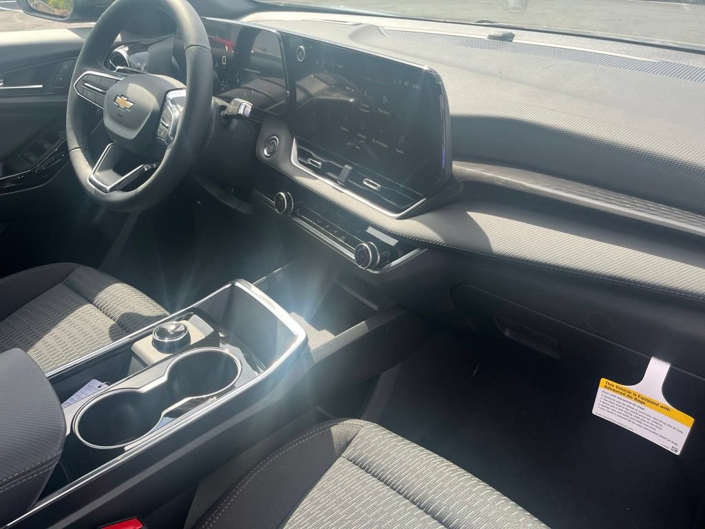 New 2027 Chevrolet Equinox LT FWD image 30