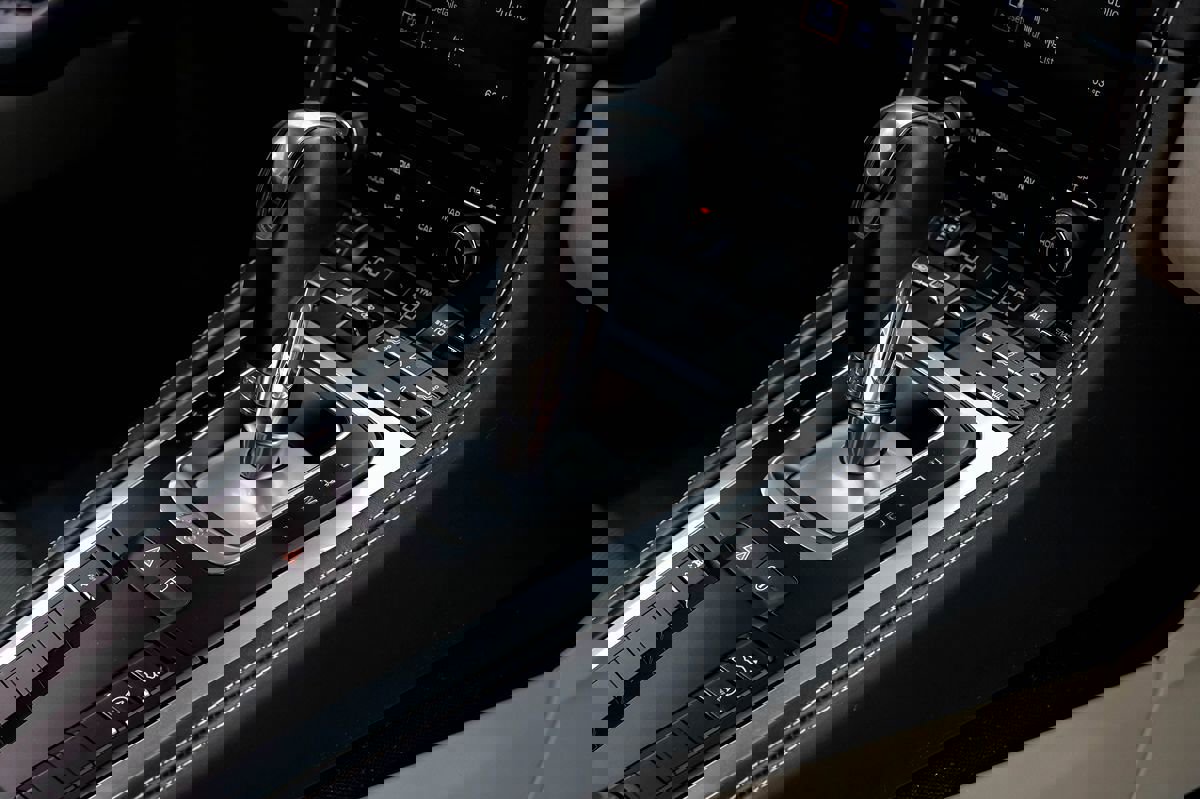 Used 2017 Porsche 718 Cayman S w/ Sport Chrono Package image 19