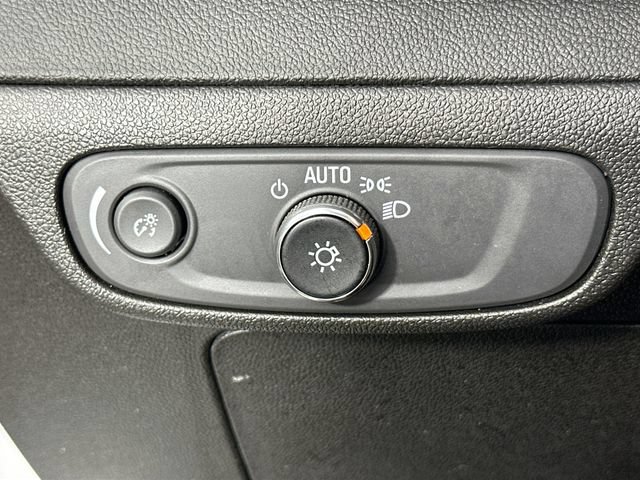Used 2023 Chevrolet Bolt EUV Premier w/ Sun & Sound Package FWD image 25